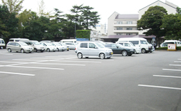 戸田葬祭場 駐車場