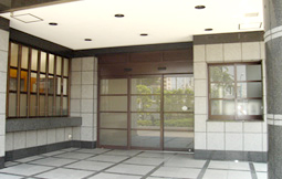東円寺会館 入口